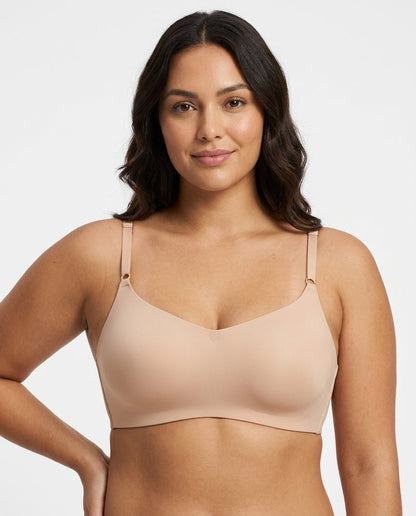 Clara Smooth Scoop Wirefree Bra Nude Model Front