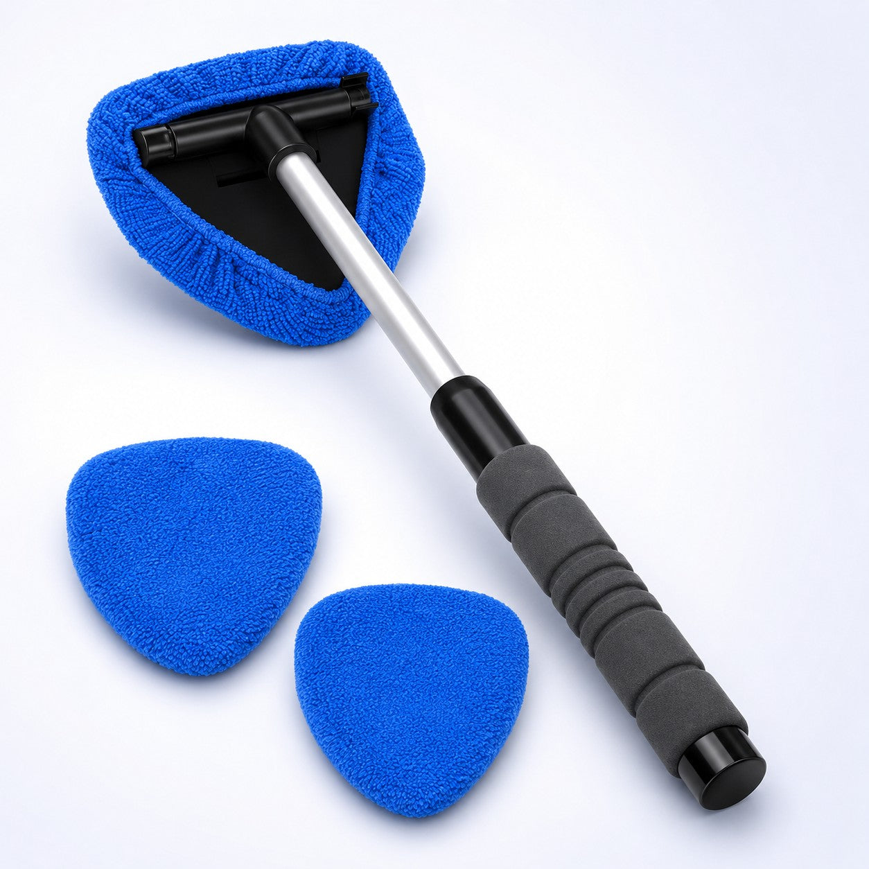ClearReach telescopic window car cleaning brush set in blue