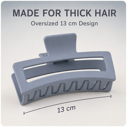 Oversized 13 cm design made for thick hair