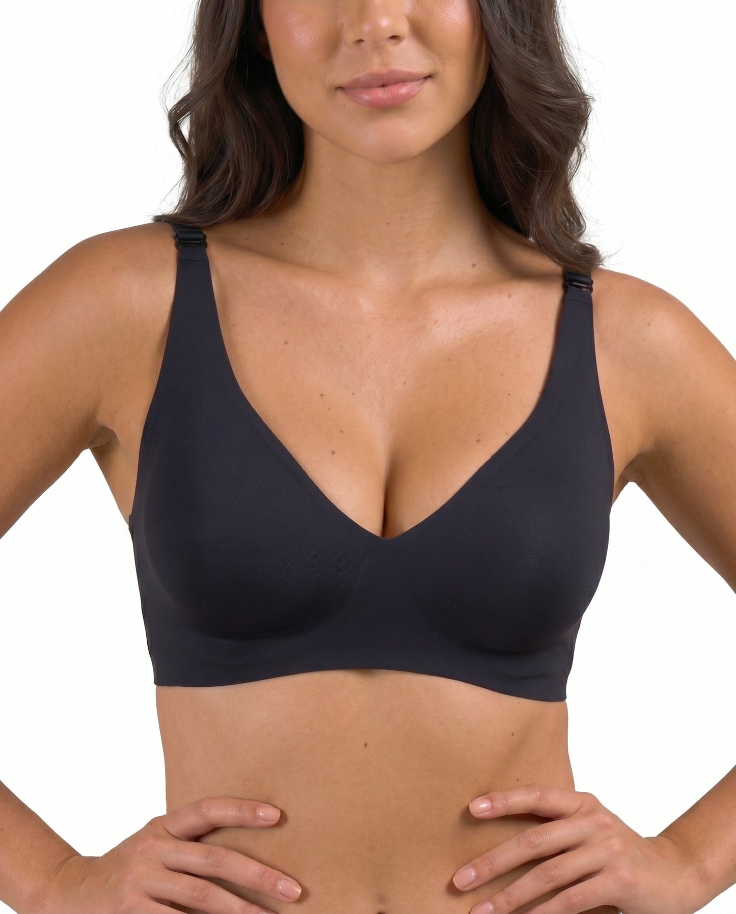 Faye Seamless Deep V Wireless Bralette Black Product Front