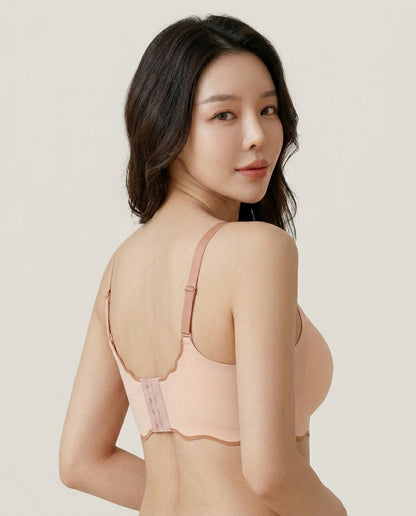 Liora Scallop Edge Seamless Bra Peach Nude Side Back Hook Strap Detail