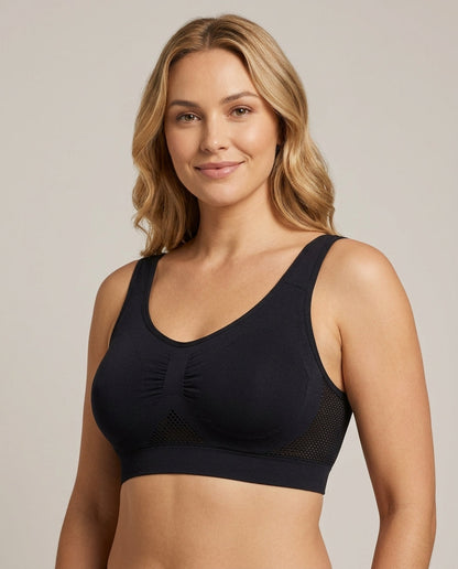 Naya Side Mesh Wirefree Bra Black Model Front